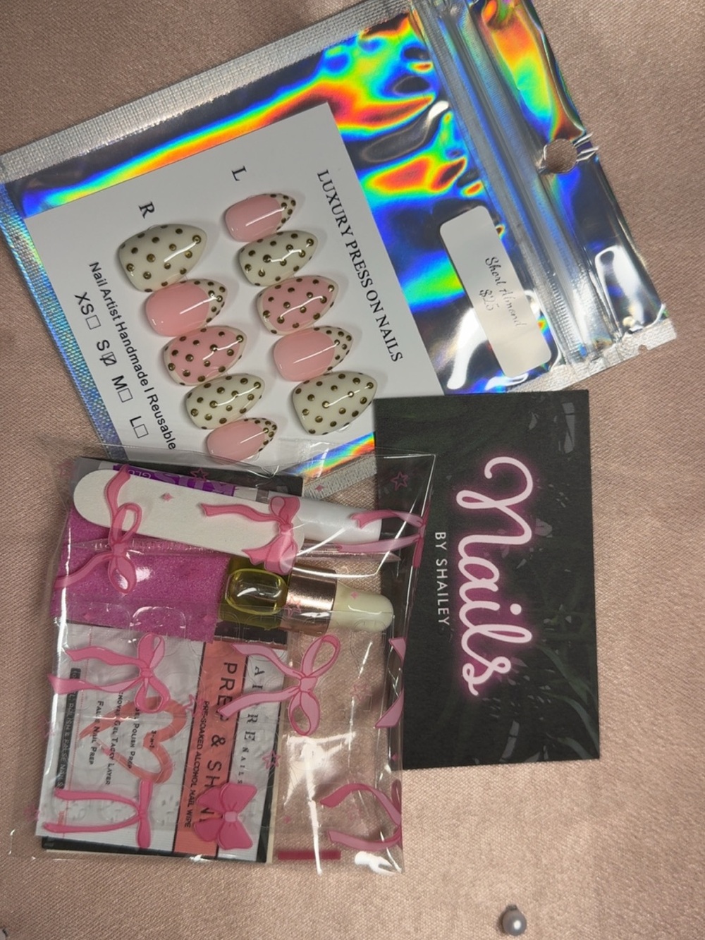 Luxury Press-On Nails Set in Pink and White with Gold Dots